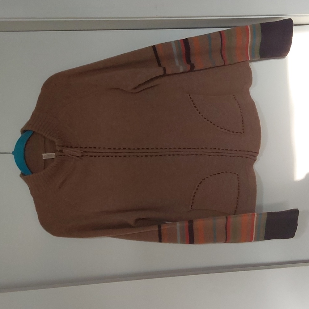 Aventura 100% Lambswool cardigan size XL